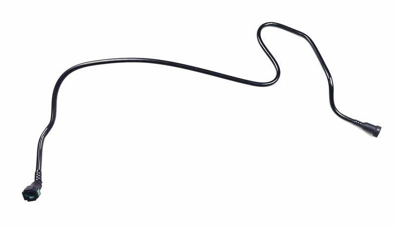 Fuel pipe (forward bending)